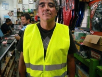 Lalo. Nuestro modelo de chalecos ;-) Sucursal Mendoza 1130, Salta.